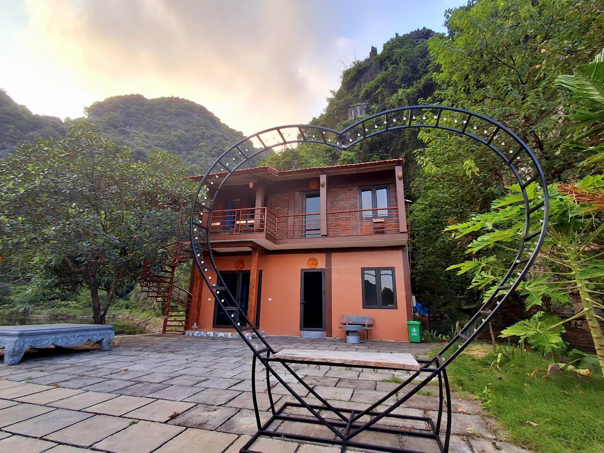 Tam Coc Moutainside Homestay ニンビン エクステリア 写真